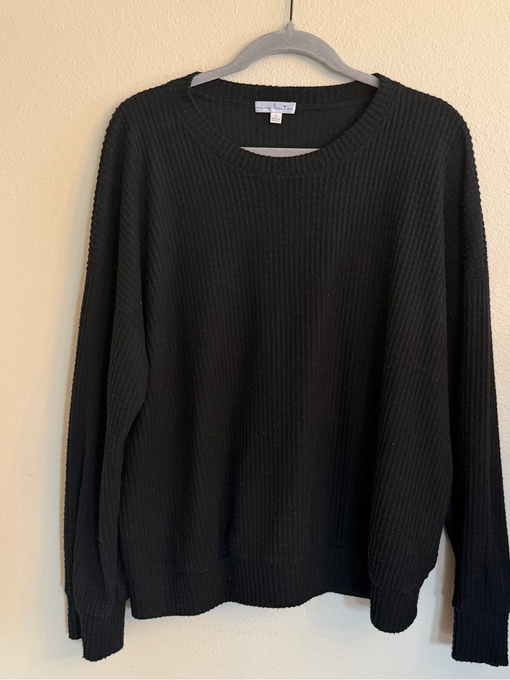 nine britton Black Ribbed Crewneck Long Sleeve Pullover